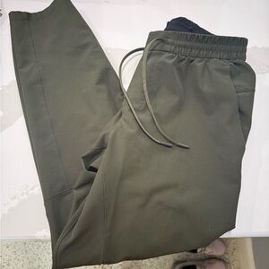Lululemon Men's Olive Green Pants